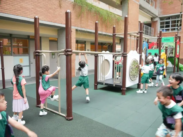 戶外遊戲場